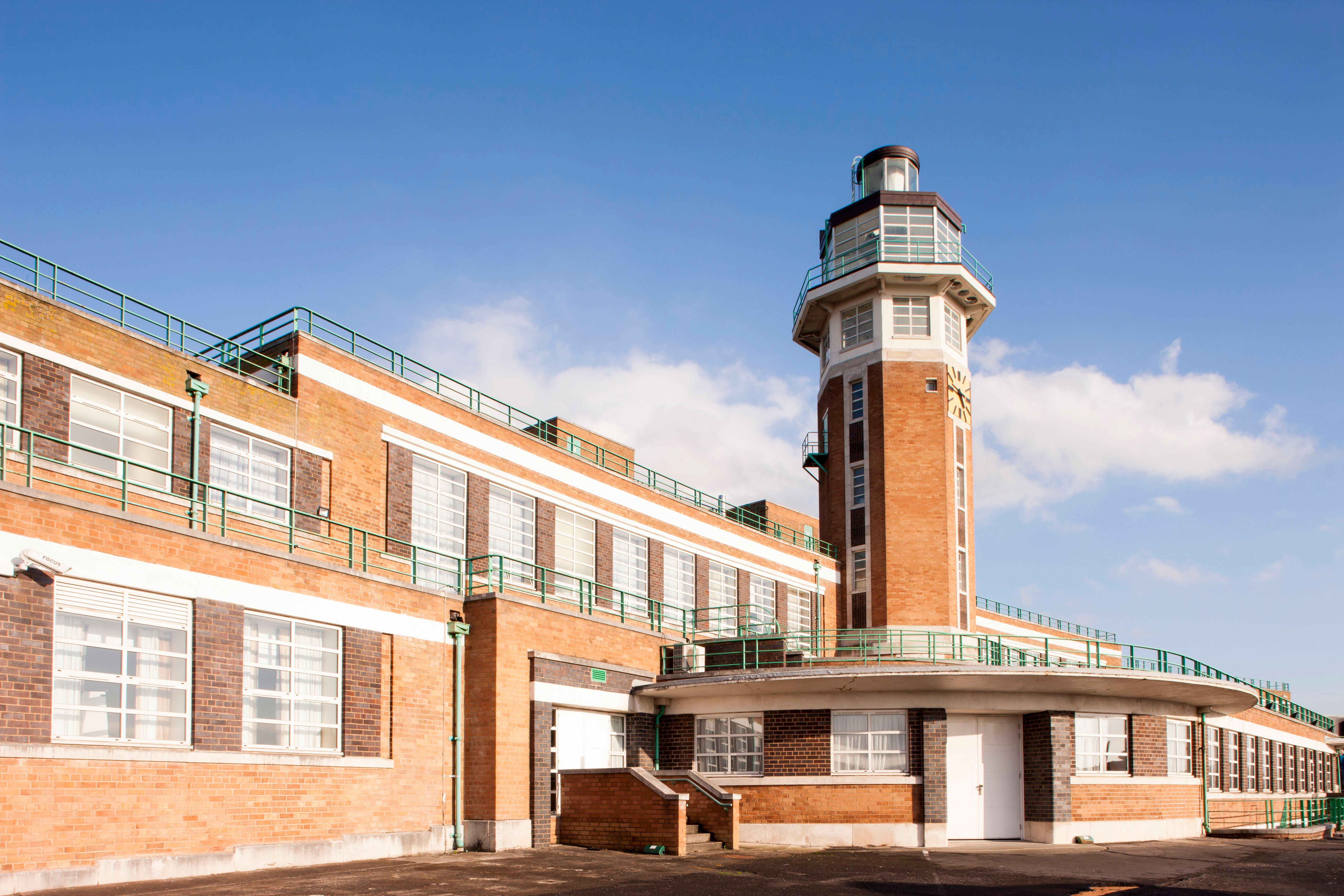 Crowne Plaza Liverpool - John Lennon Airport By Ihg Exterior foto