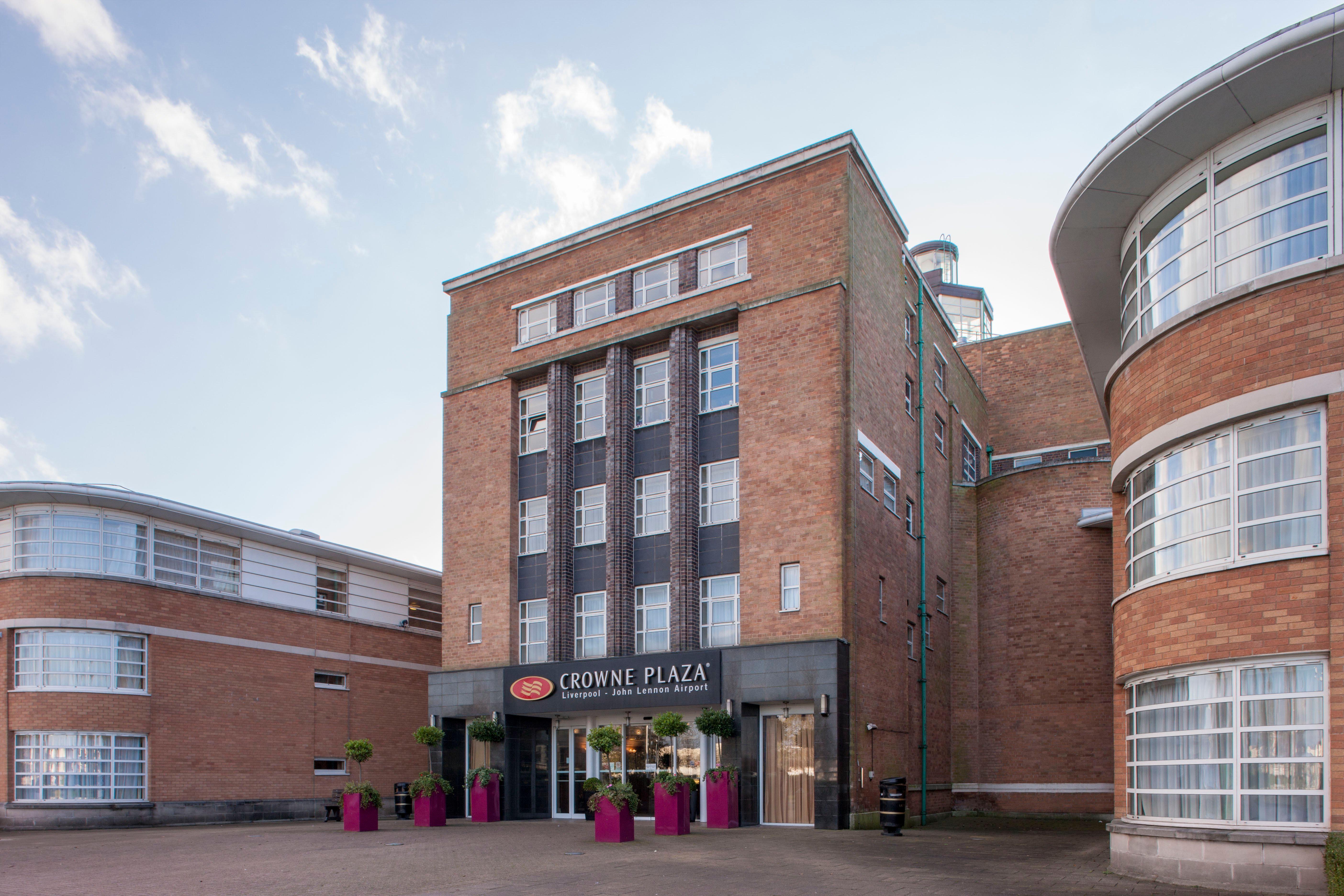 Crowne Plaza Liverpool - John Lennon Airport By Ihg Exterior foto