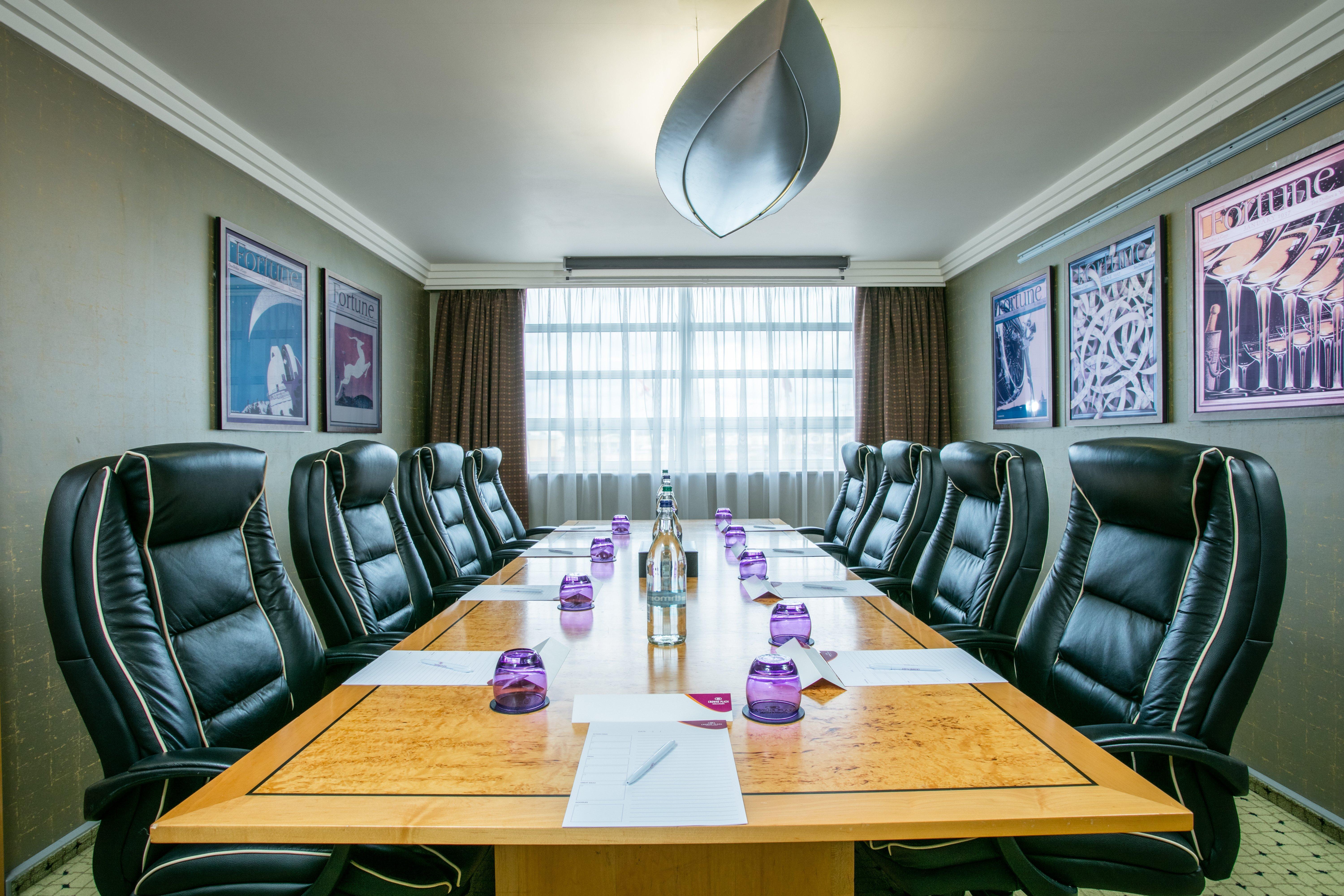 Crowne Plaza Liverpool - John Lennon Airport By Ihg Exterior foto